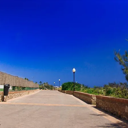 Mandarin Playamarina Ii Apartmán