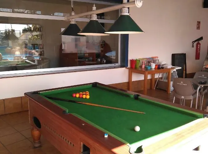 Mandarin Playamarina Ii * أوريويلا